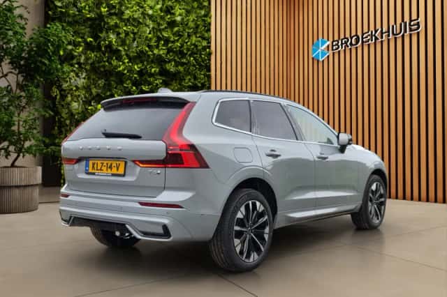 Volvo XC60 (2026) thumbnail 2