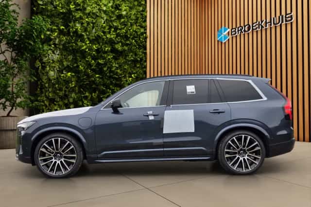 Volvo XC90 (2026) thumbnail 4