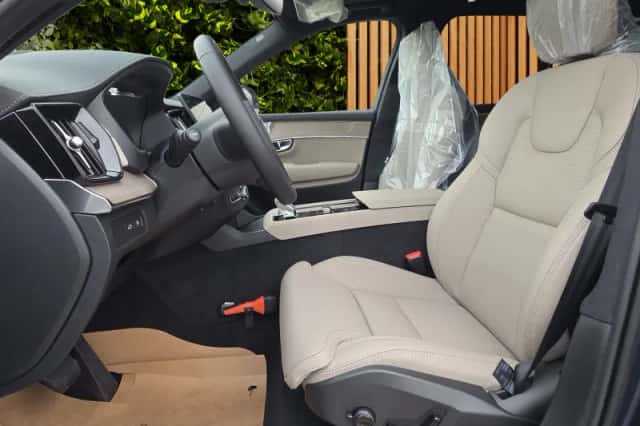 Volvo XC90 (2026) thumbnail 5