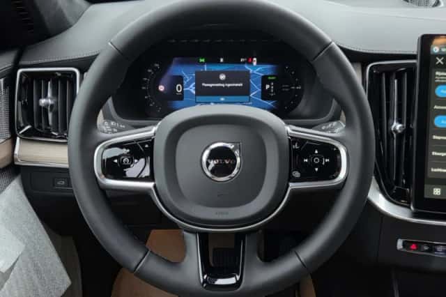 Volvo XC90 (2026) thumbnail 6