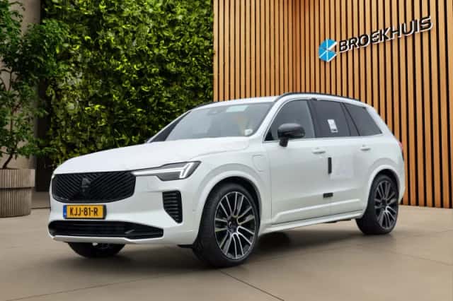 Volvo XC90 (2026) thumbnail 1