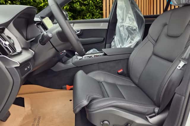 Volvo XC90 (2026) thumbnail 5