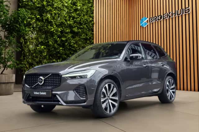Volvo XC60 (2022) thumbnail 1