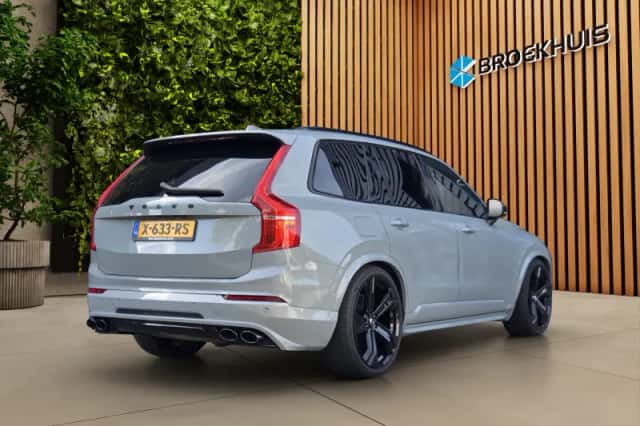 Volvo XC90 (2024) thumbnail 2