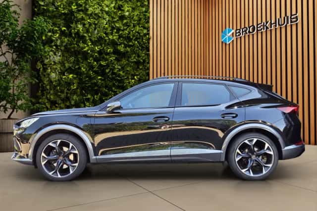 CUPRA Formentor (2022) thumbnail 4