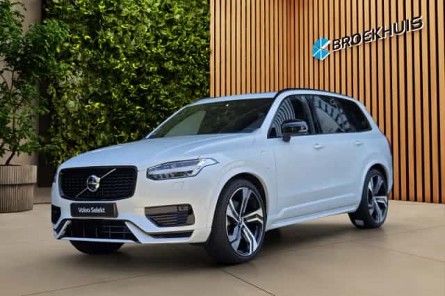 Volvo XC90 (2023) thumbnail 1