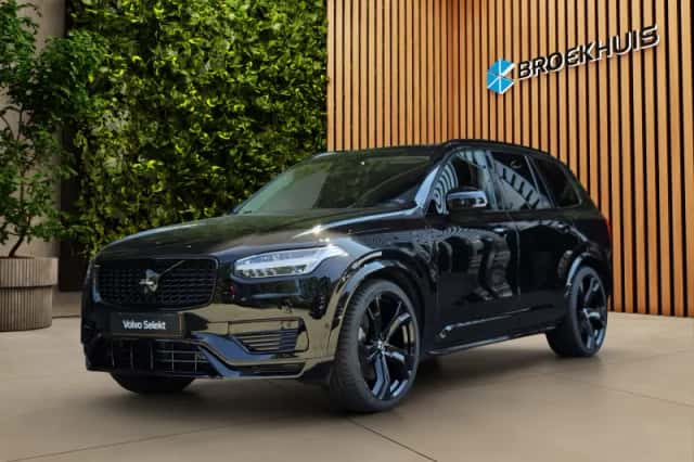 Volvo XC90 (2024) thumbnail 1