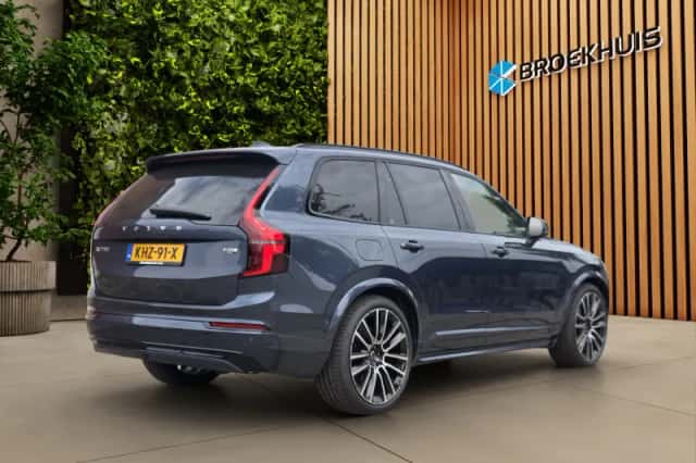 Volvo XC90 (2026) thumbnail 2