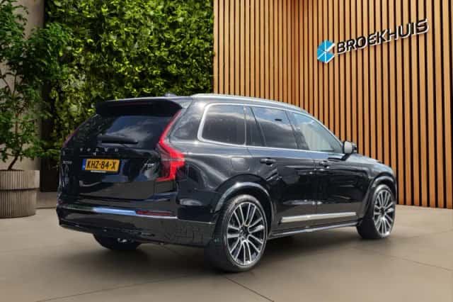 Volvo XC90 (2026) thumbnail 2