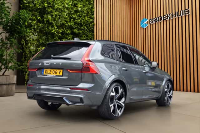 Volvo XC60 (2026) thumbnail 2