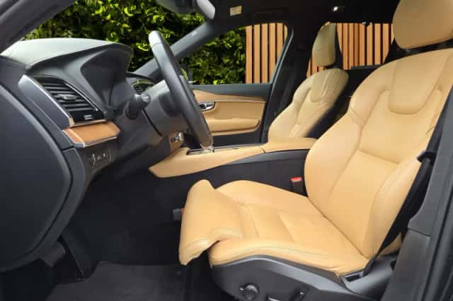 Volvo XC90 (2019) thumbnail 5