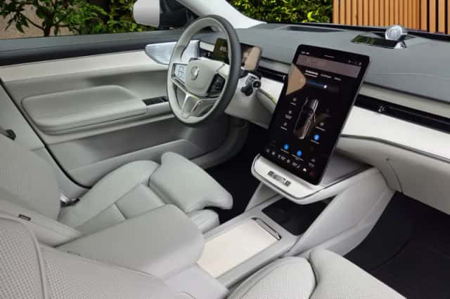 Volvo ES90 (2026) thumbnail 3