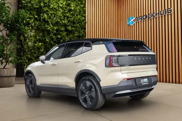 Volvo EX30 (2026) thumbnail 2