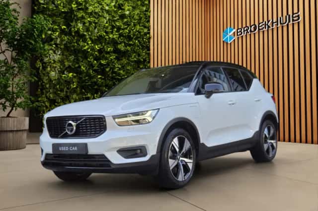 Volvo XC40 (2022) thumbnail 1