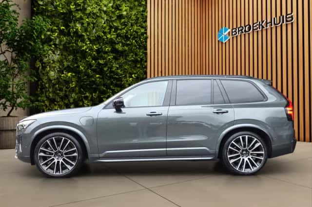 Volvo XC90 (2026) thumbnail 4