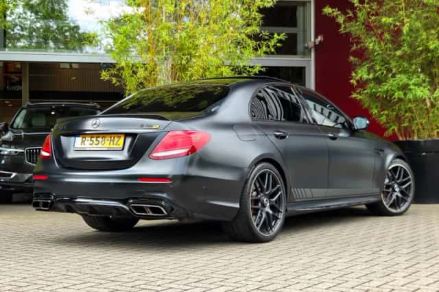 Mercedes-Benz E-Klasse (2017) thumbnail 2