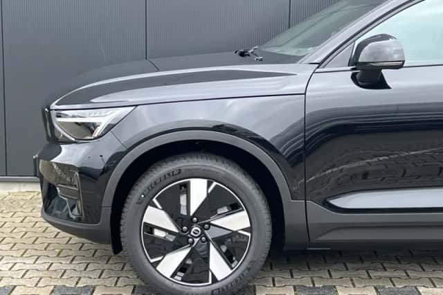 Volvo C40 (2024) thumbnail 13