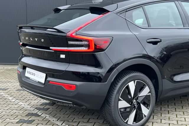 Volvo C40 (2024) thumbnail 14