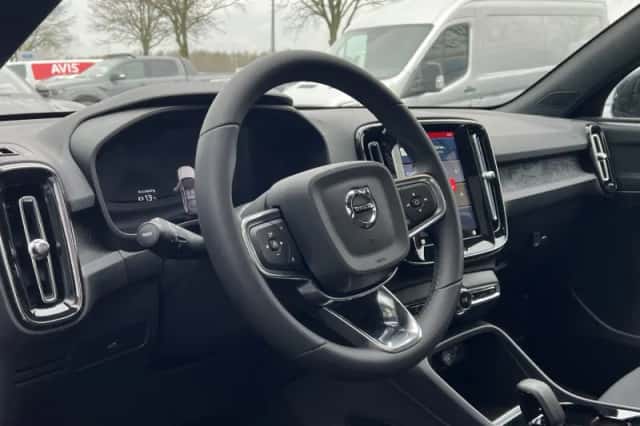 Volvo C40 (2024) thumbnail 19