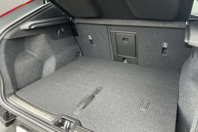 Volvo C40 (2024) thumbnail 29