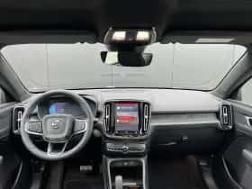 Volvo C40 (2024) thumbnail 4