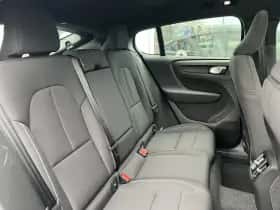 Volvo C40 (2024) thumbnail 9