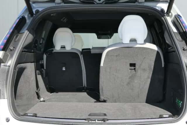 Volvo EX90 (2024) thumbnail 16