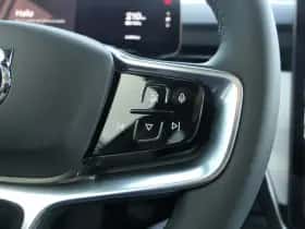 Volvo EX90 (2024) thumbnail 24