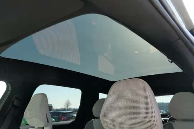 Volvo EX90 (2024) thumbnail 29