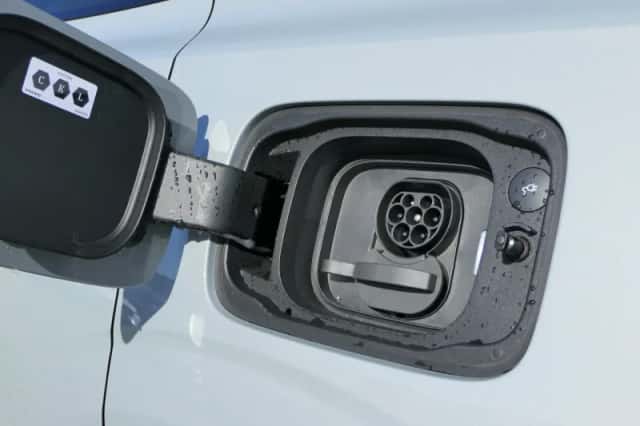 Volvo EX90 (2024) thumbnail 43