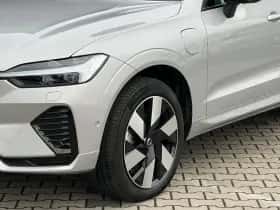 Volvo XC60 (2025) thumbnail 21