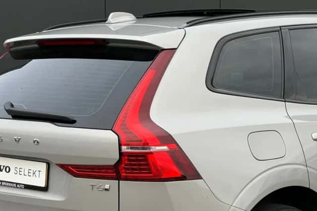 Volvo XC60 (2025) thumbnail 22