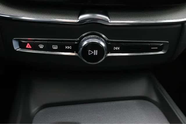 Volvo XC60 (2025) thumbnail 33