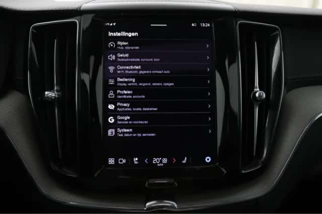 Volvo XC60 (2025) thumbnail 37