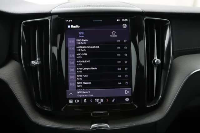 Volvo XC60 (2025) thumbnail 10