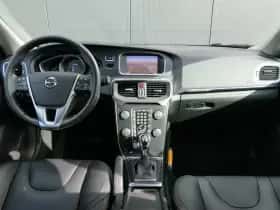 Volvo V40 (2019) thumbnail 4