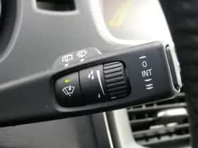 Volvo V40 (2019) thumbnail 33