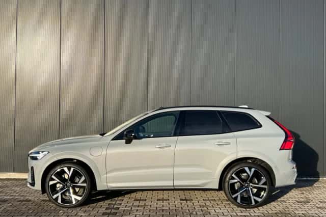 Volvo XC60 (2026) thumbnail 2