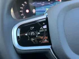 Volvo XC60 (2026) thumbnail 40