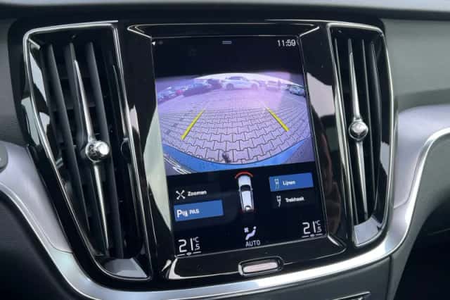 Volvo V60 (2022) thumbnail 15