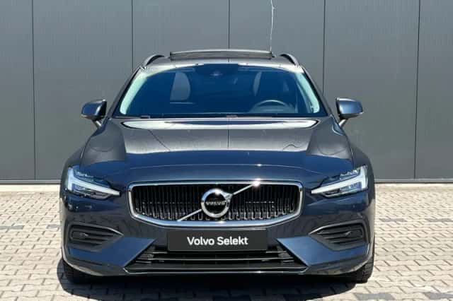 Volvo V60 (2022) thumbnail 17