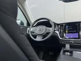 Volvo V60 (2022) thumbnail 29