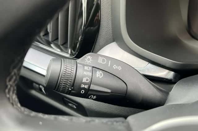 Volvo V60 (2022) thumbnail 30