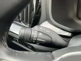Volvo V60 (2022) thumbnail 30