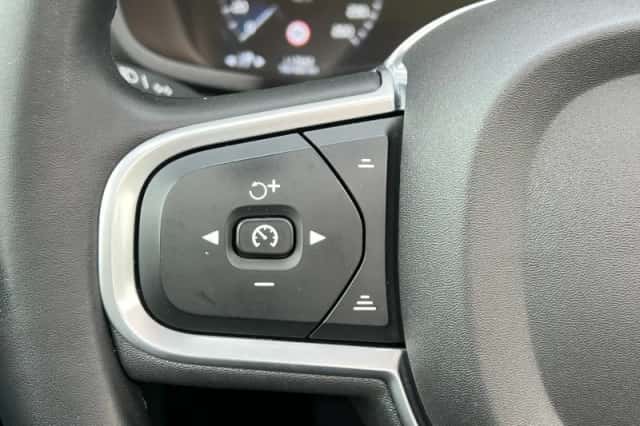Volvo V60 (2022) thumbnail 31