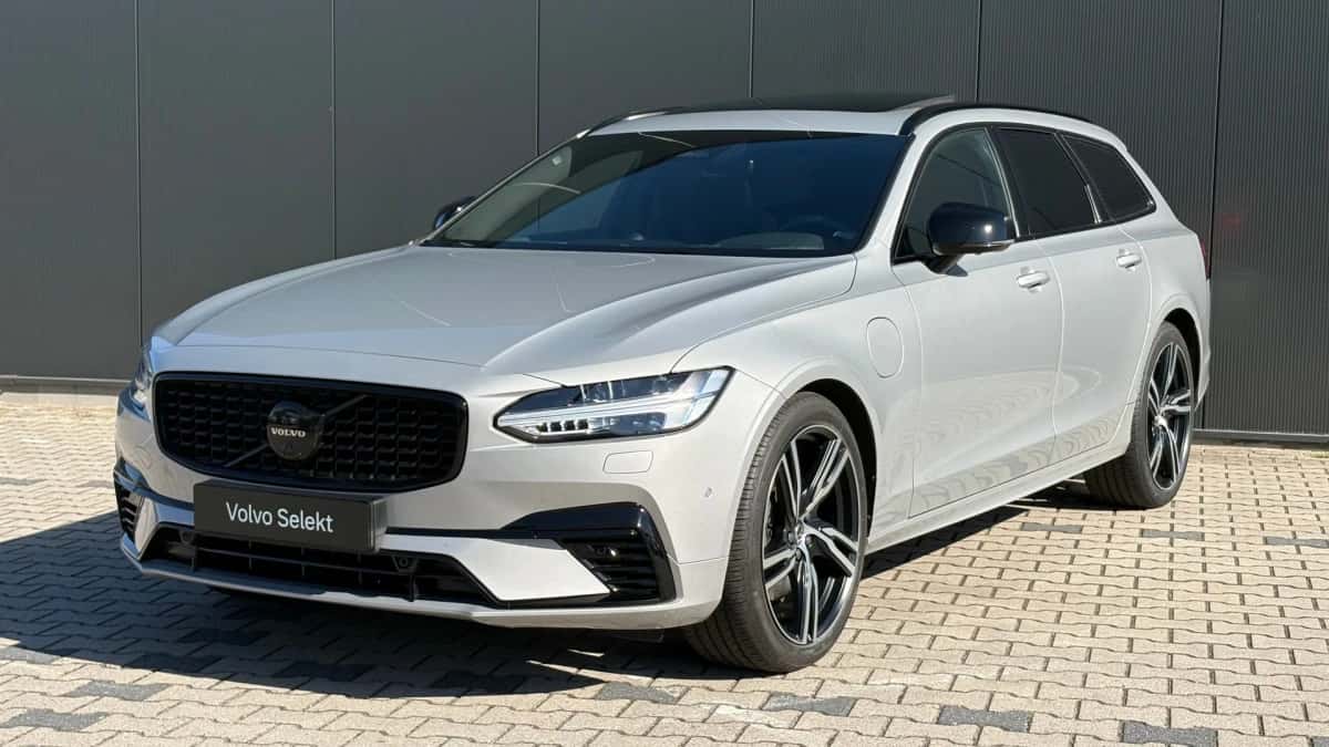 Volvo V90 (2023) — foto 1
