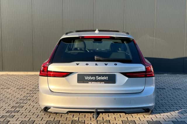 Volvo V90 (2023) thumbnail 26