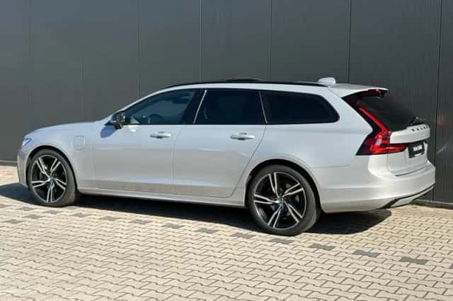 Volvo V90 (2023) thumbnail 5