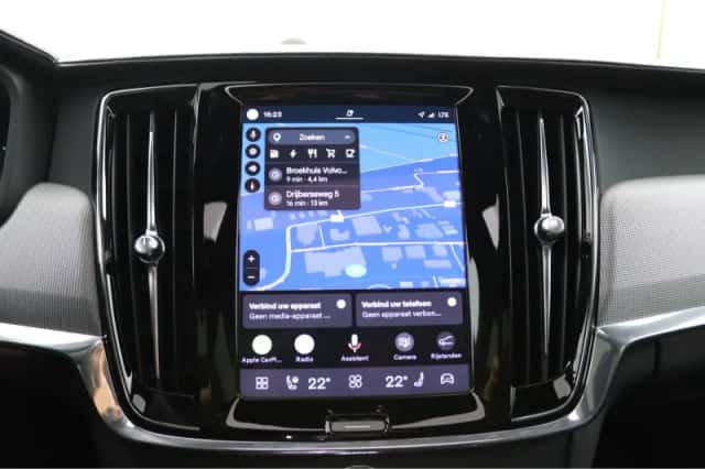 Volvo V90 (2023) thumbnail 5