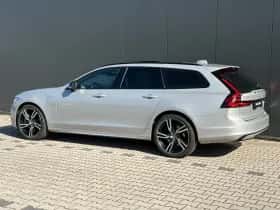 Volvo V90 (2023) thumbnail 5